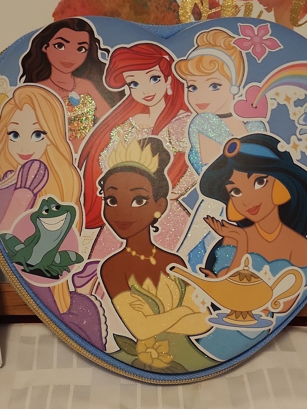 Disney Princess Zip-Up Heart Stationery Case Set (MISSING MATERIALS)